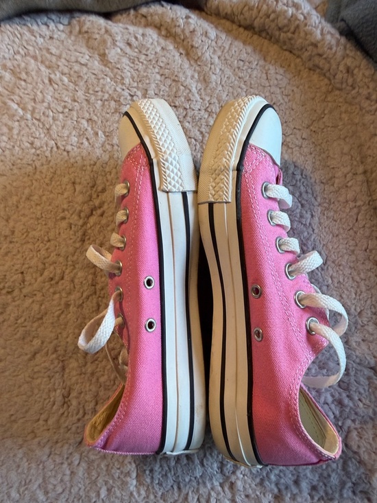 Converse Pink Canvas Low-Top Sneakers with White Accents - Picture 6 of 9